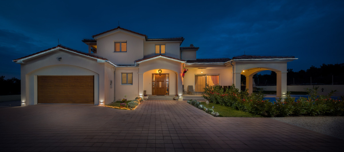 Villa Sunset Lady