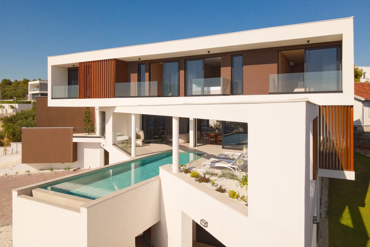 Villa Five K