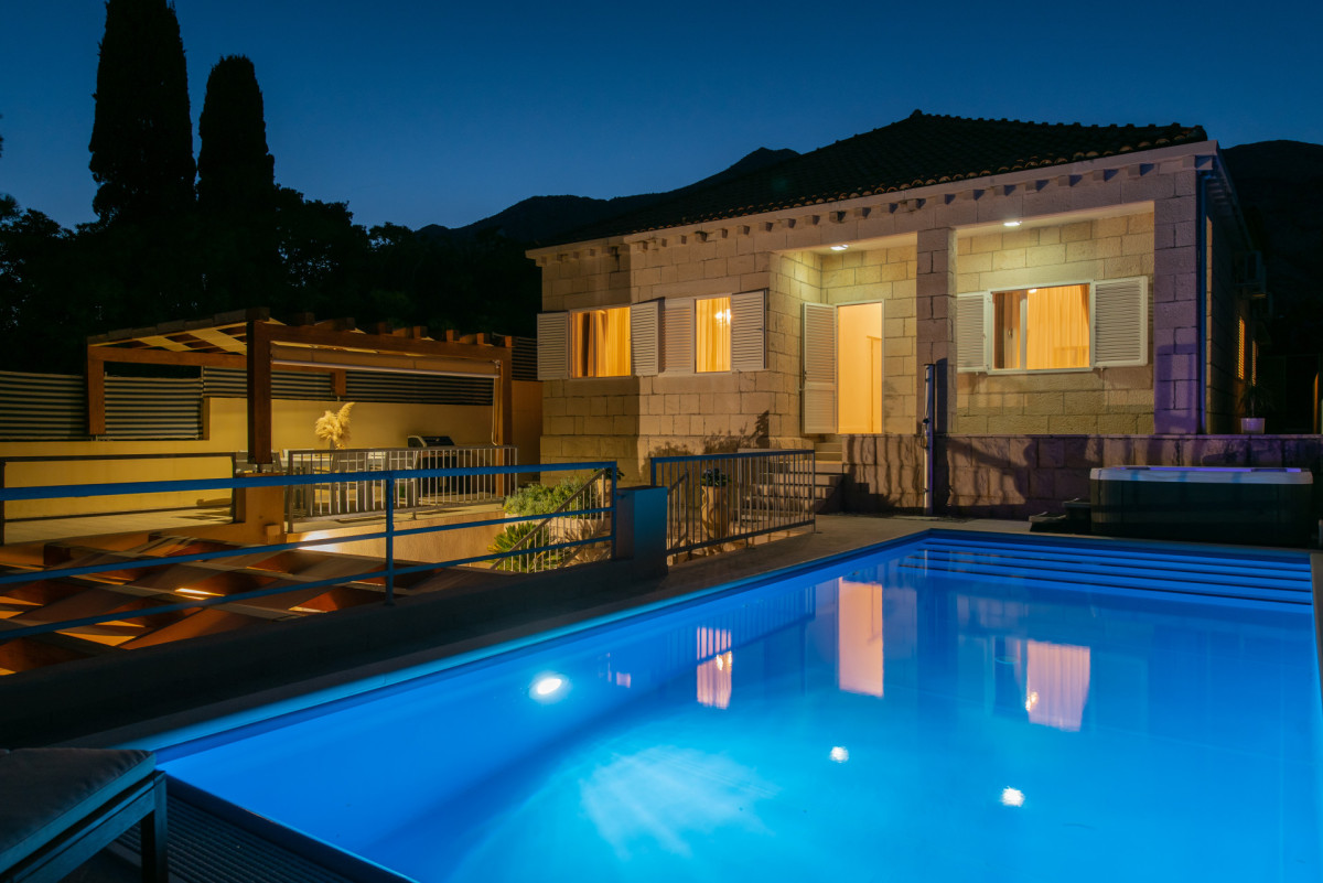 Villa AdriaStone