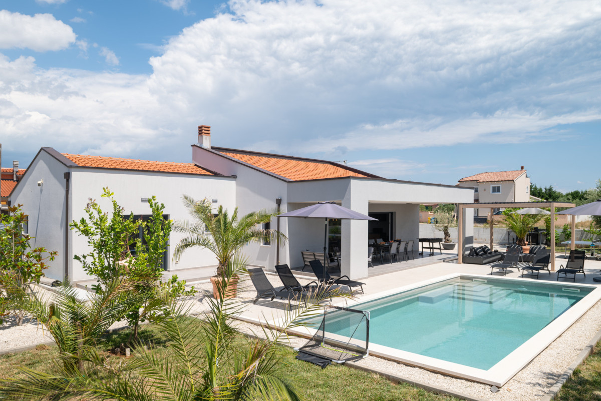 Villa Esti
