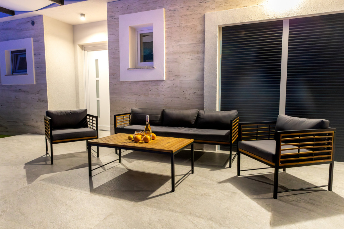 Villa Holiday Home Nena