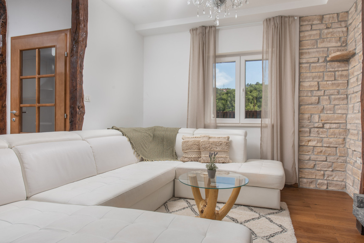 Villa Old House
