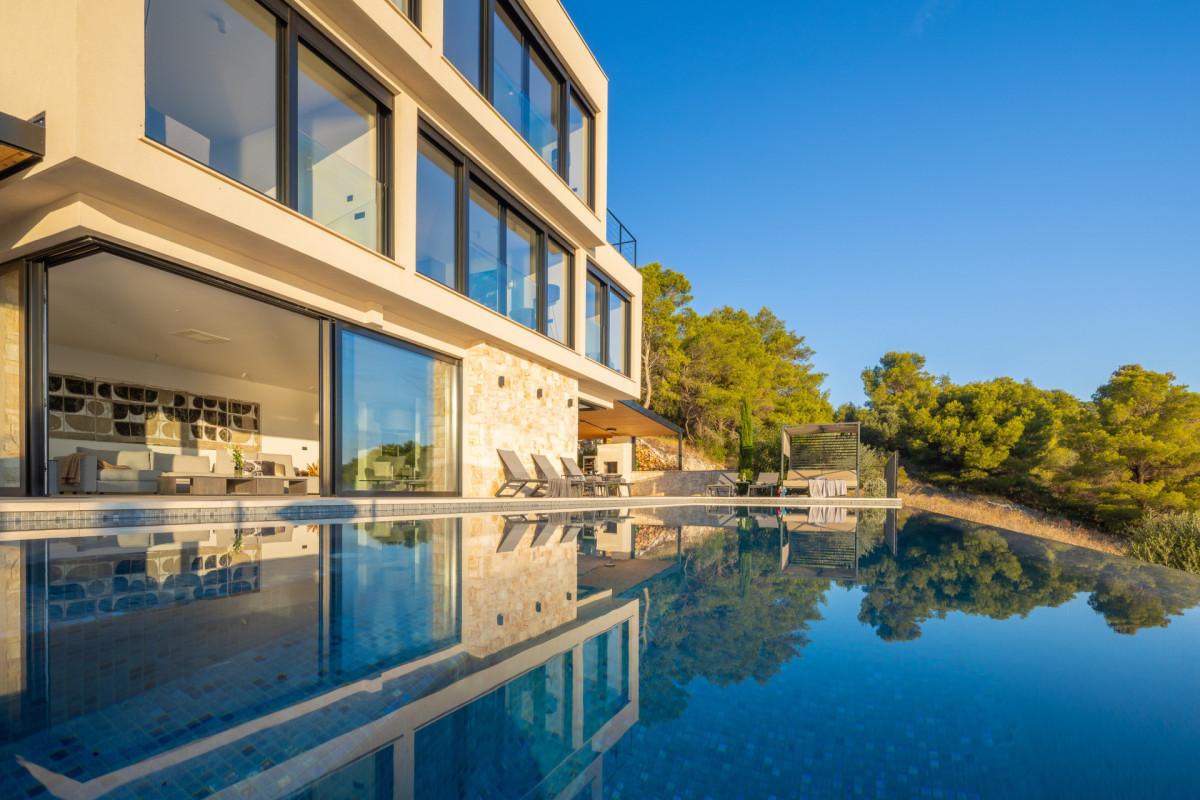 Villa Issa