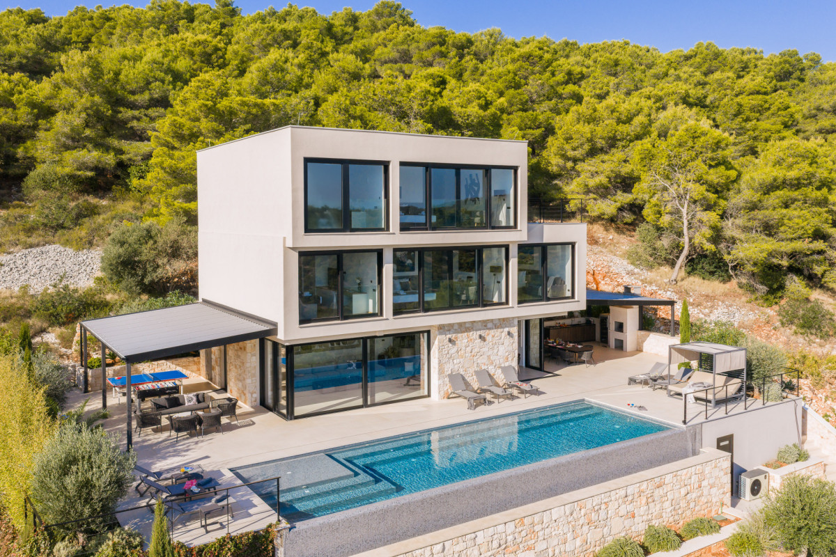Villa Issa