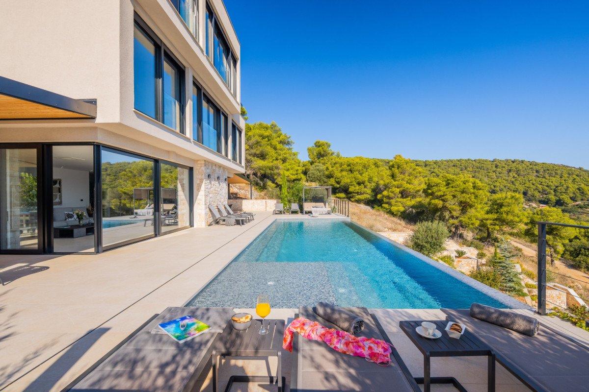 Villa Issa