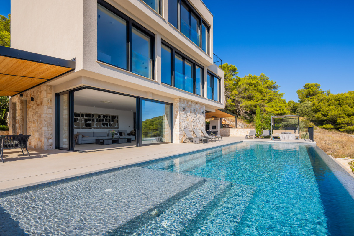 Villa Issa