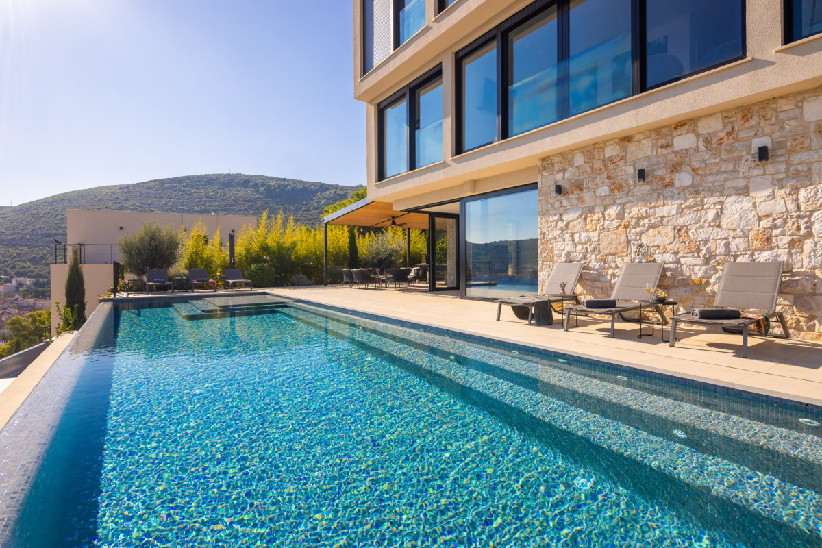 Villa Issa