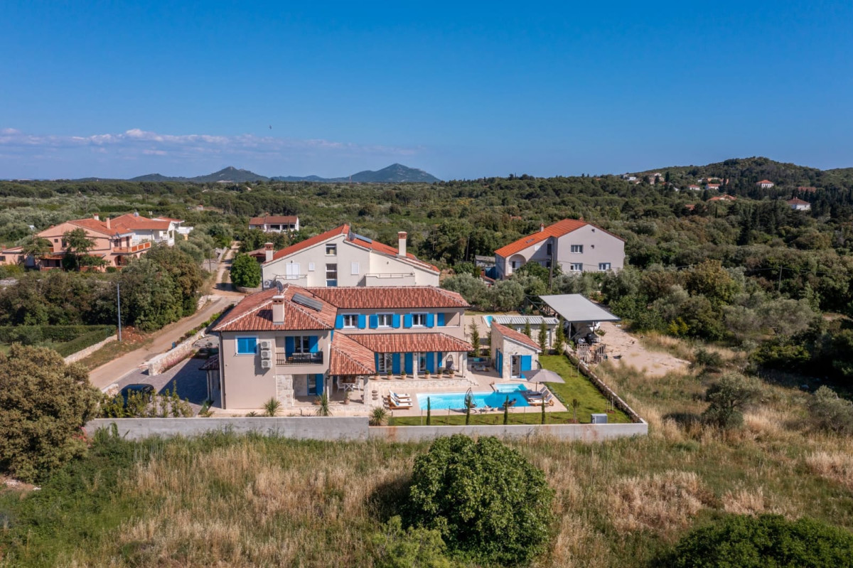 Villa Golden Olive