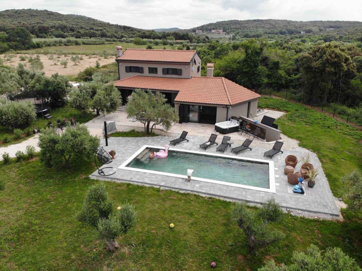 Villa Olive Garden Paradise