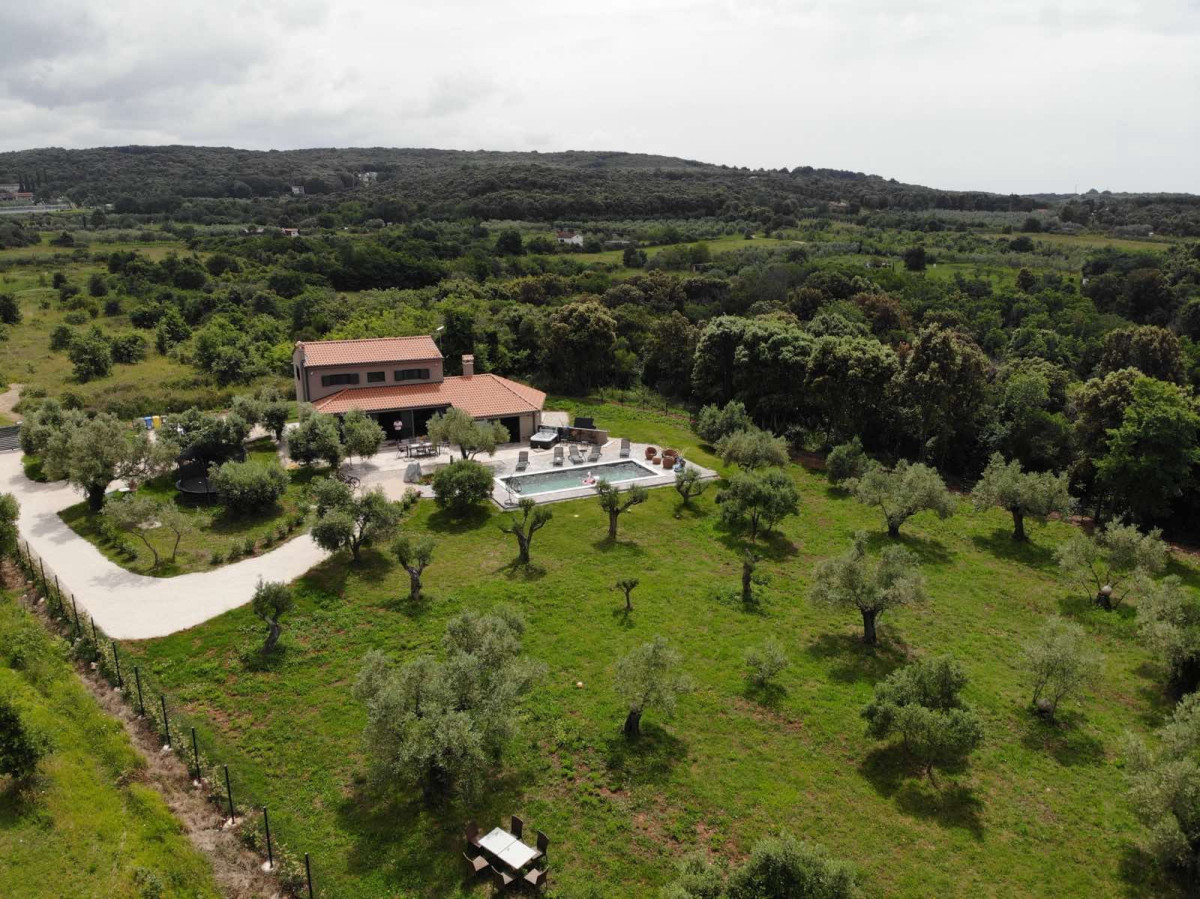 Villa Olive Garden Paradise