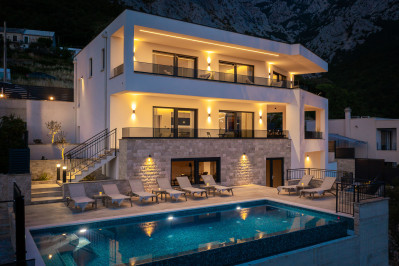 Villa Sarah Bast