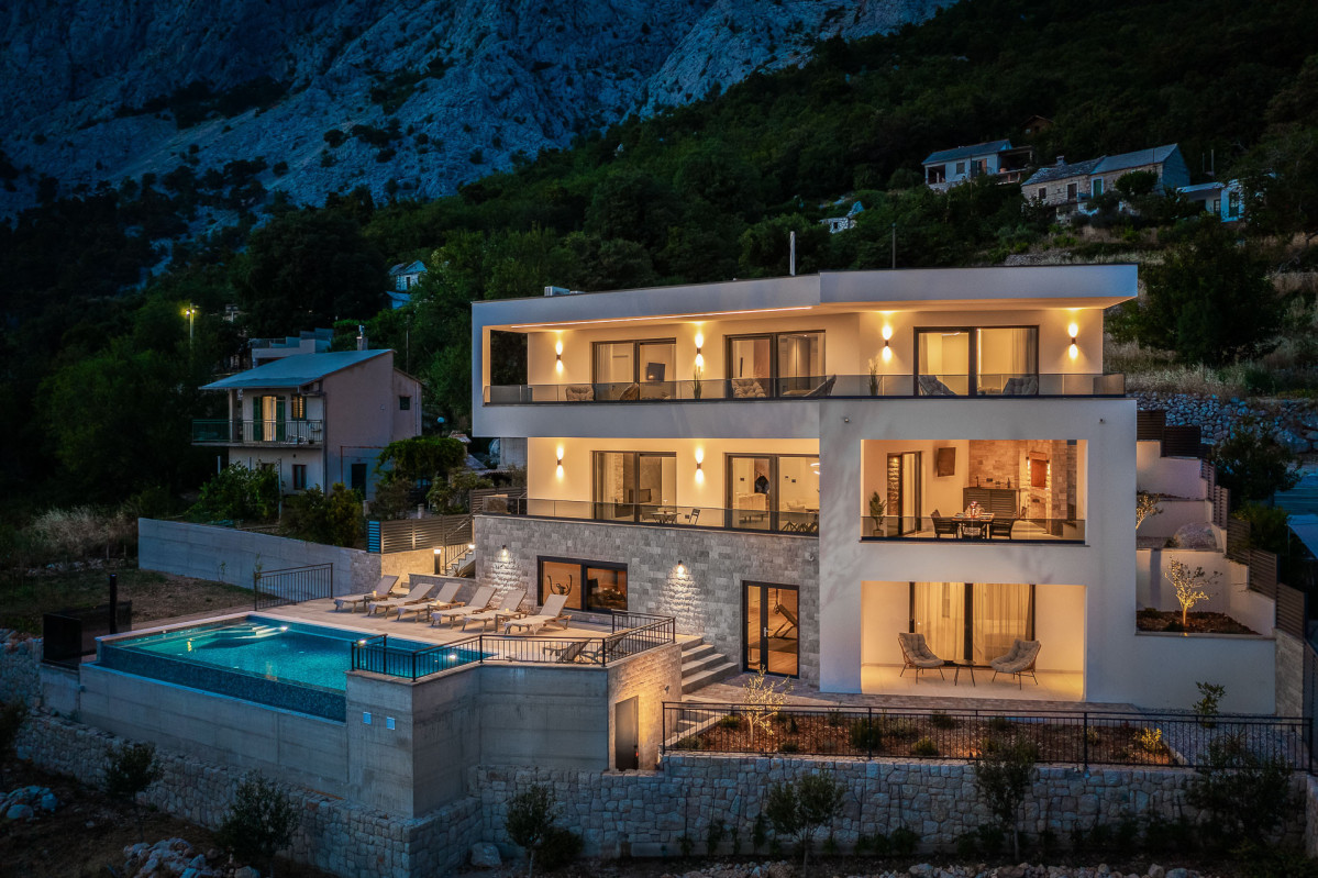 Villa Sarah Bast