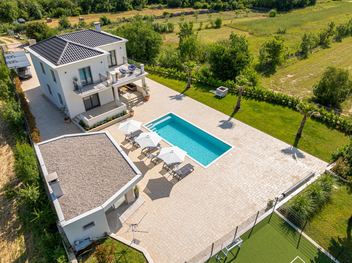 Villa Decima