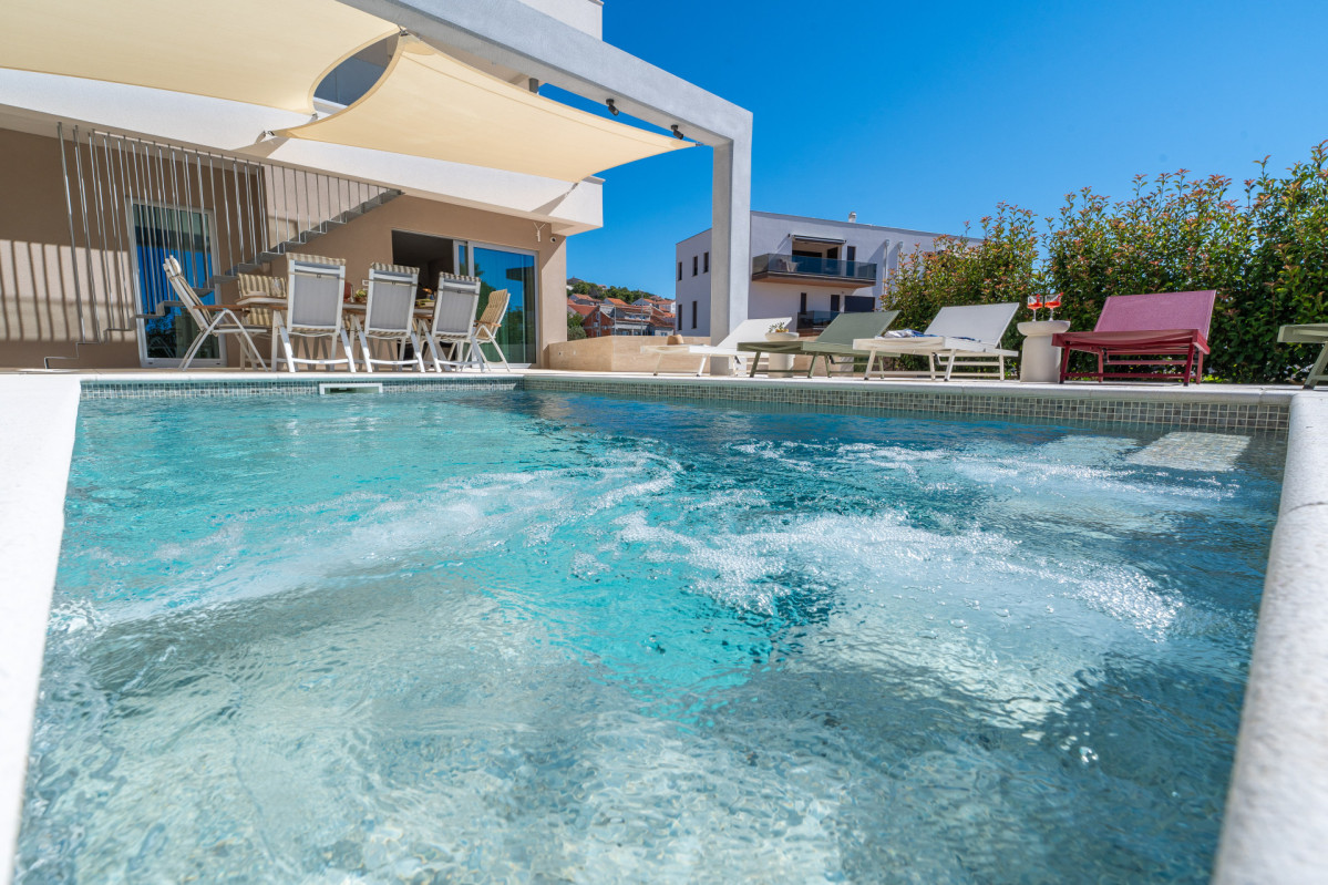 Villa Axia & Nexia