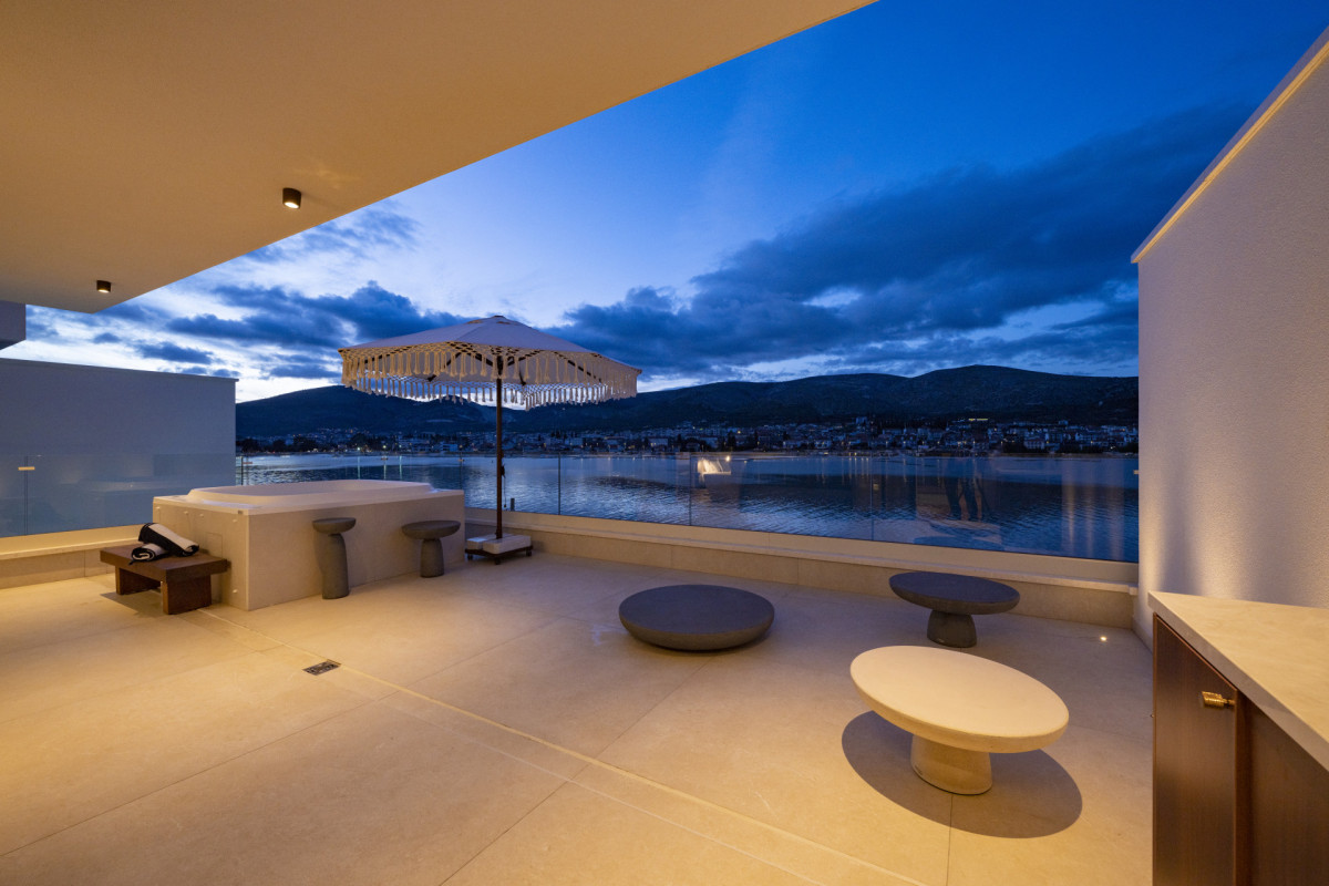 Villa Mistral