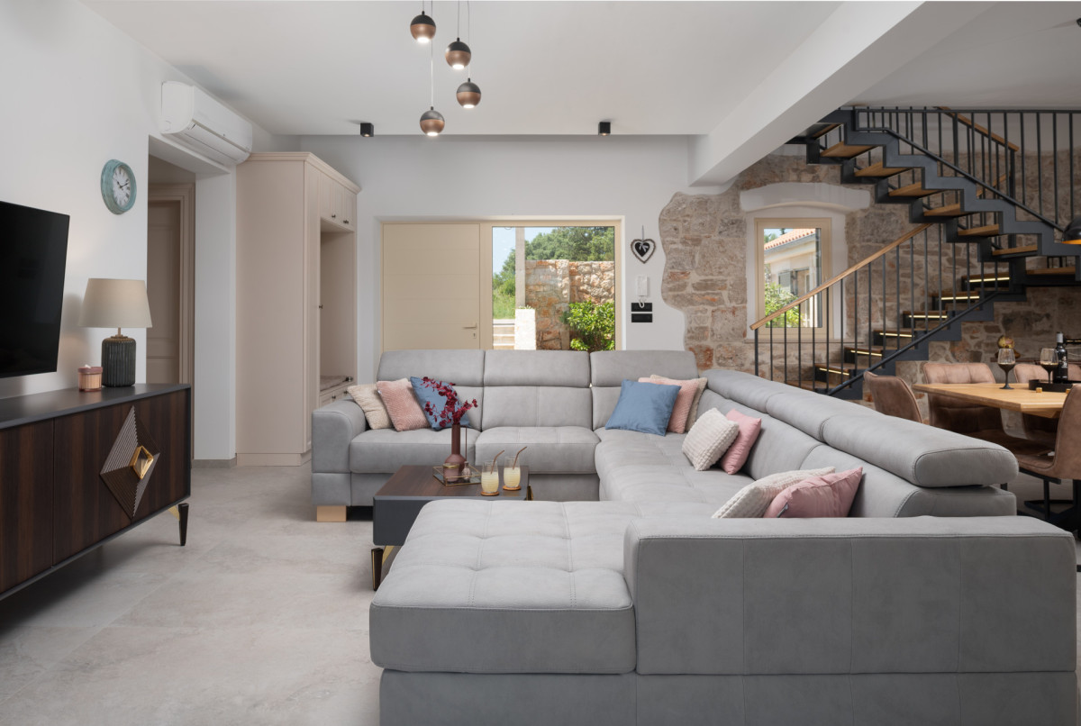 Modern interior design at Villa Utopia