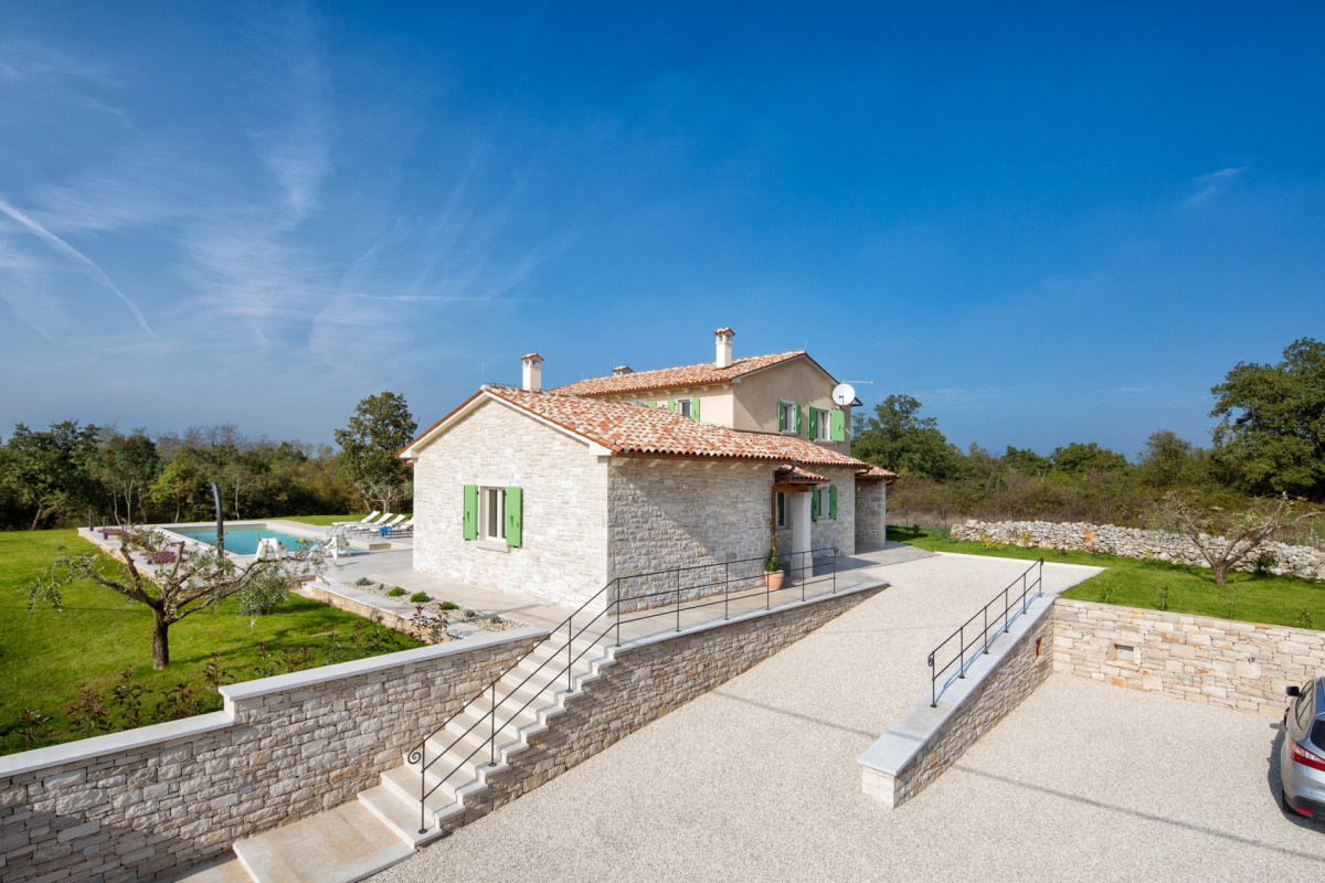 Villa Ovi