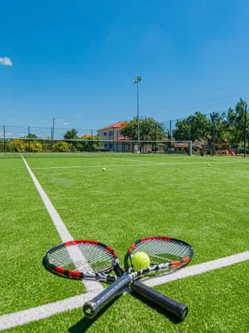 Villas with Tennis court