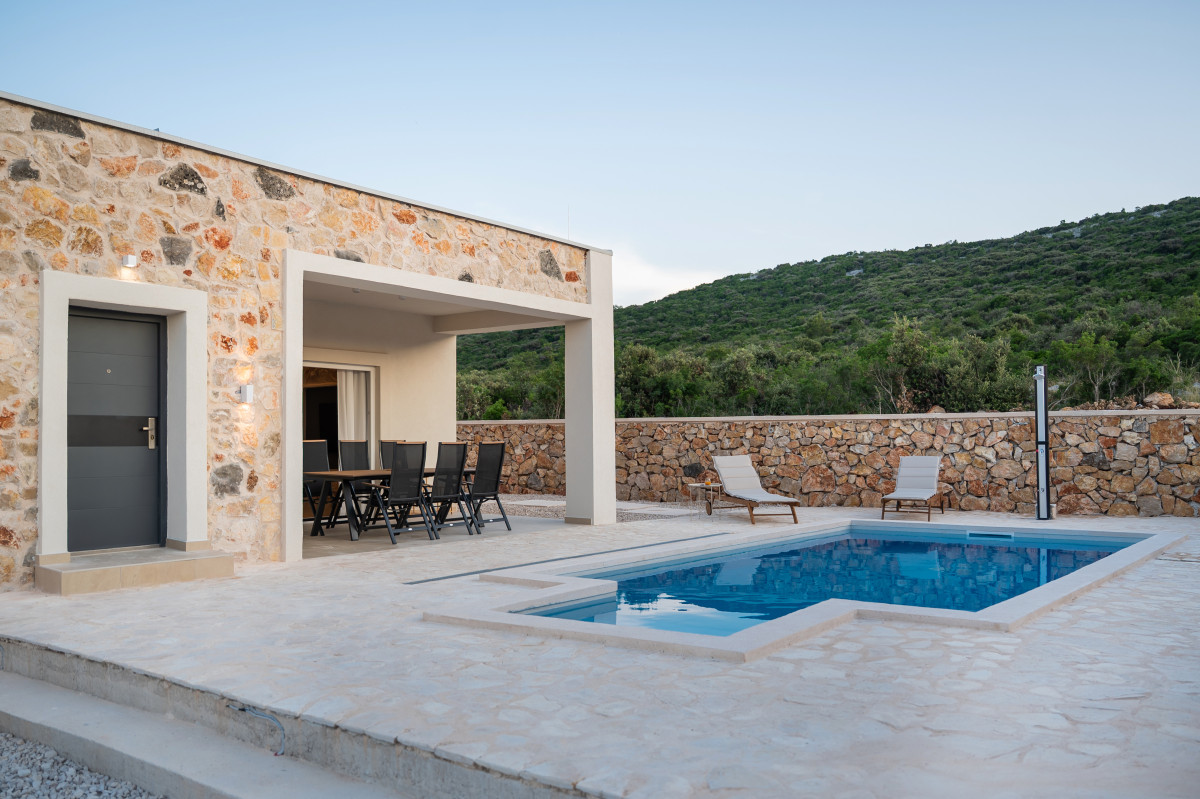 Villa Lapidea