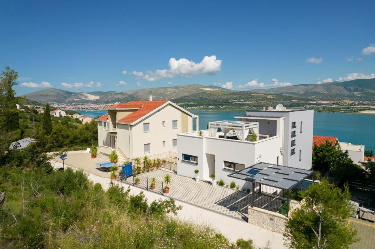Villa Sun Stone