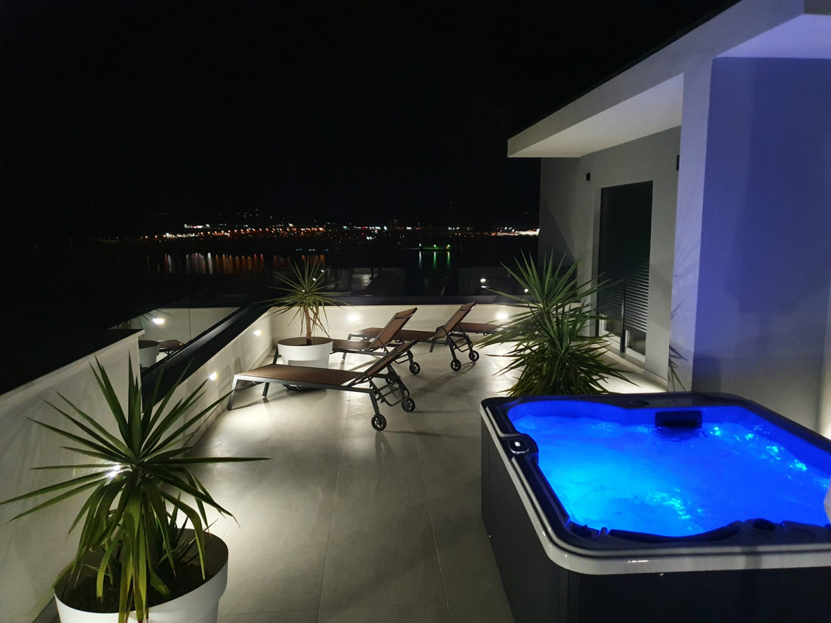 Villa Sun Stone