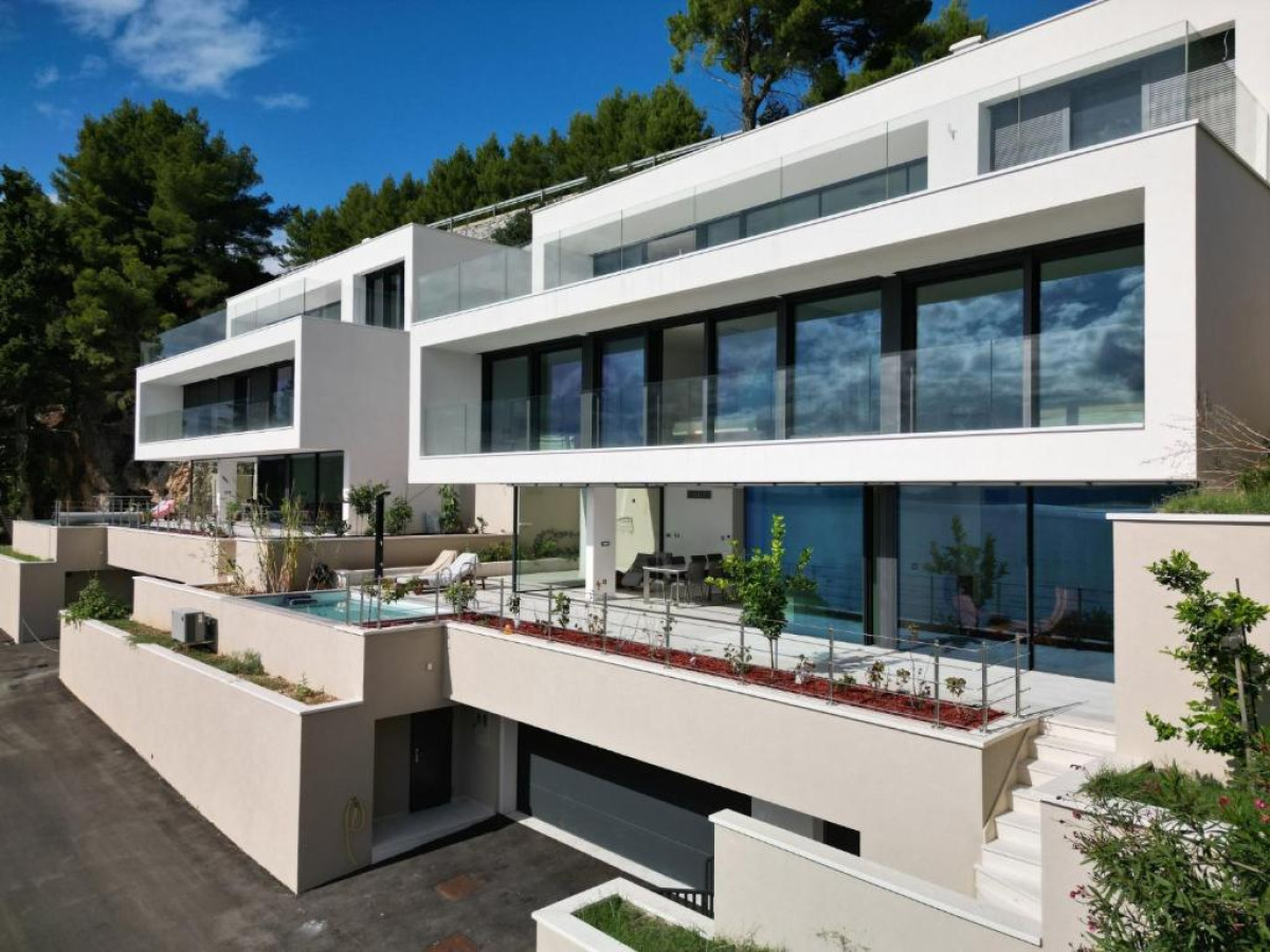 Villa Deluxe