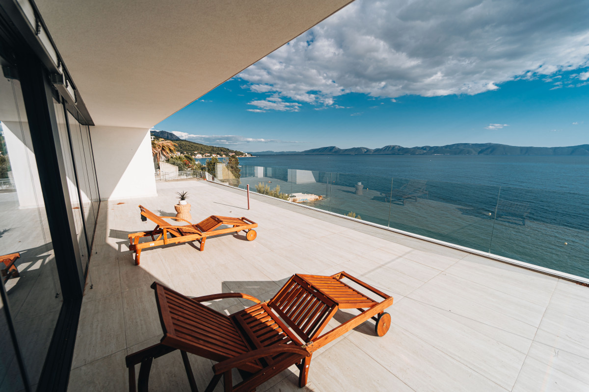 Villa Deluxe
