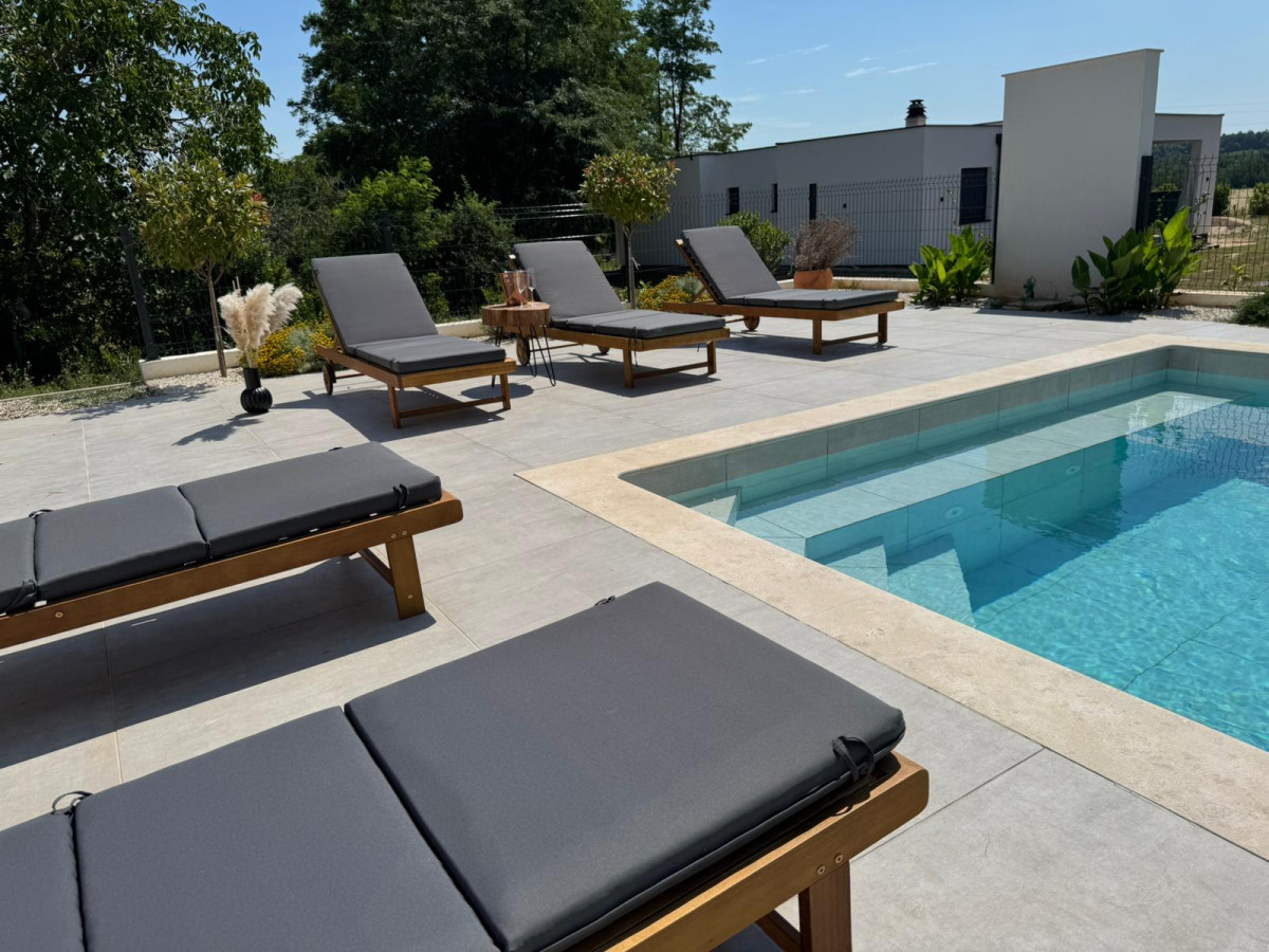 Villa D'MMASS