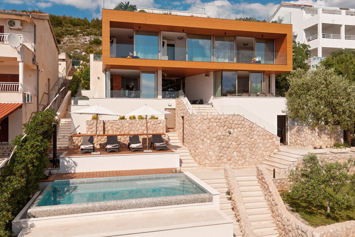 Villa Stylish