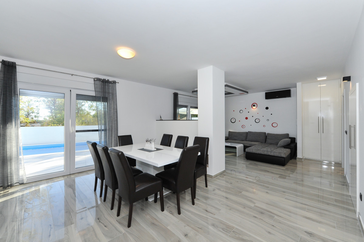 Villa Lili