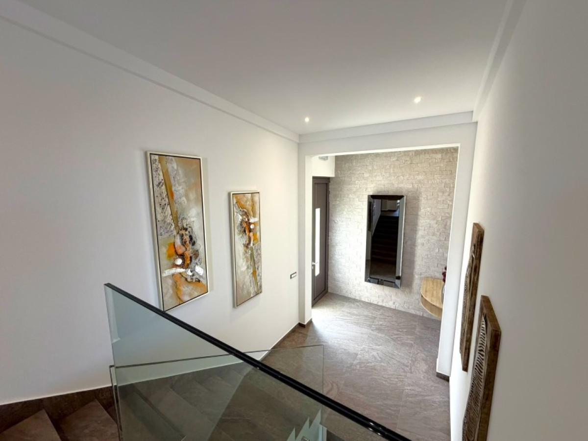 Villa Aurea Lux