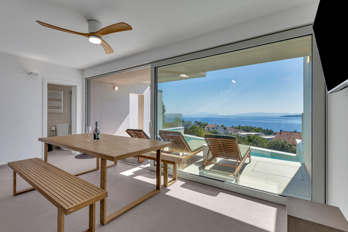 Villa Vista Divine 1