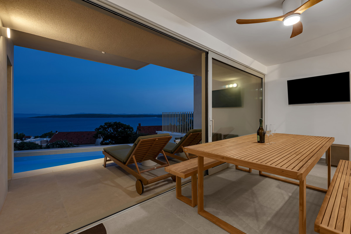 Villa Vista Divine 1