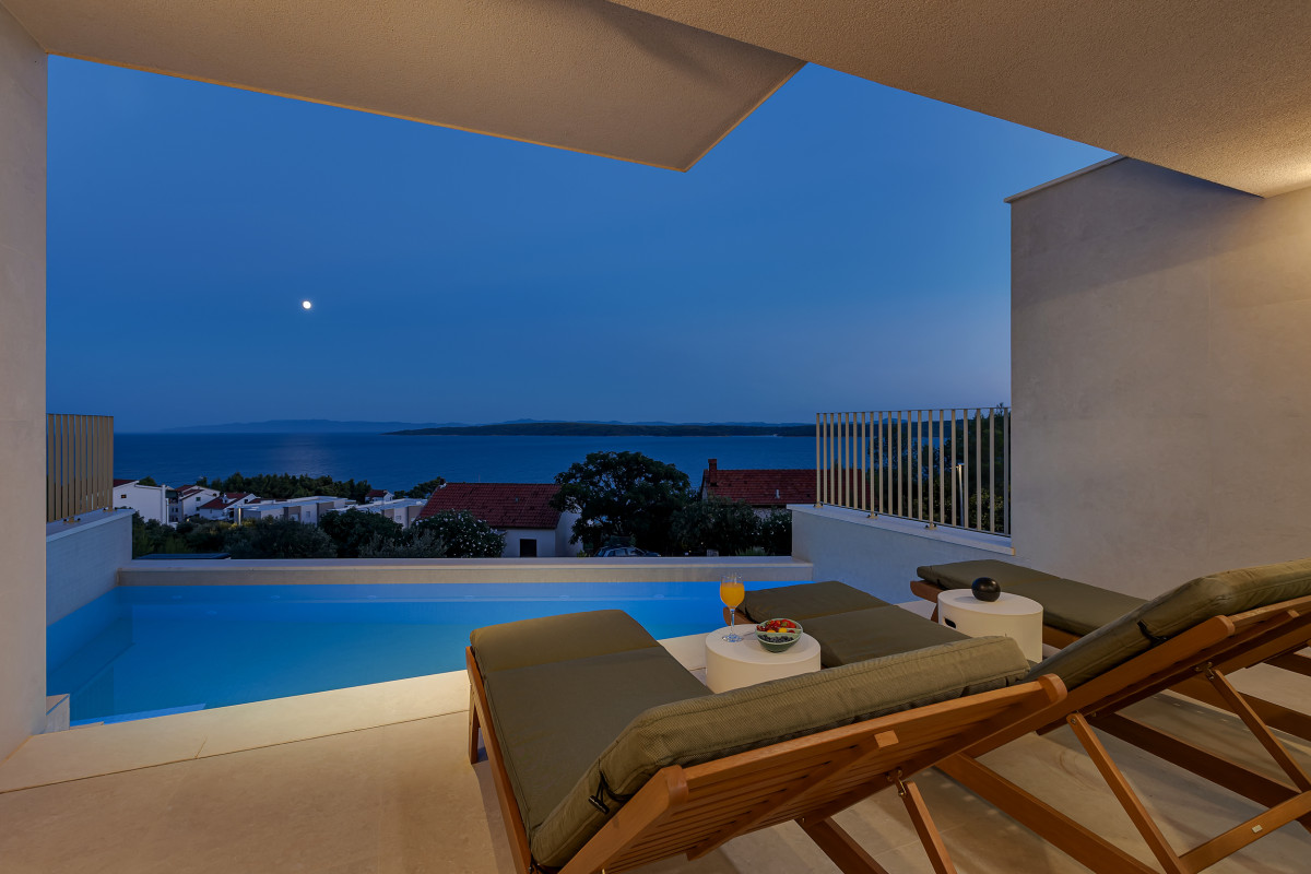 Villa Vista Divine 1