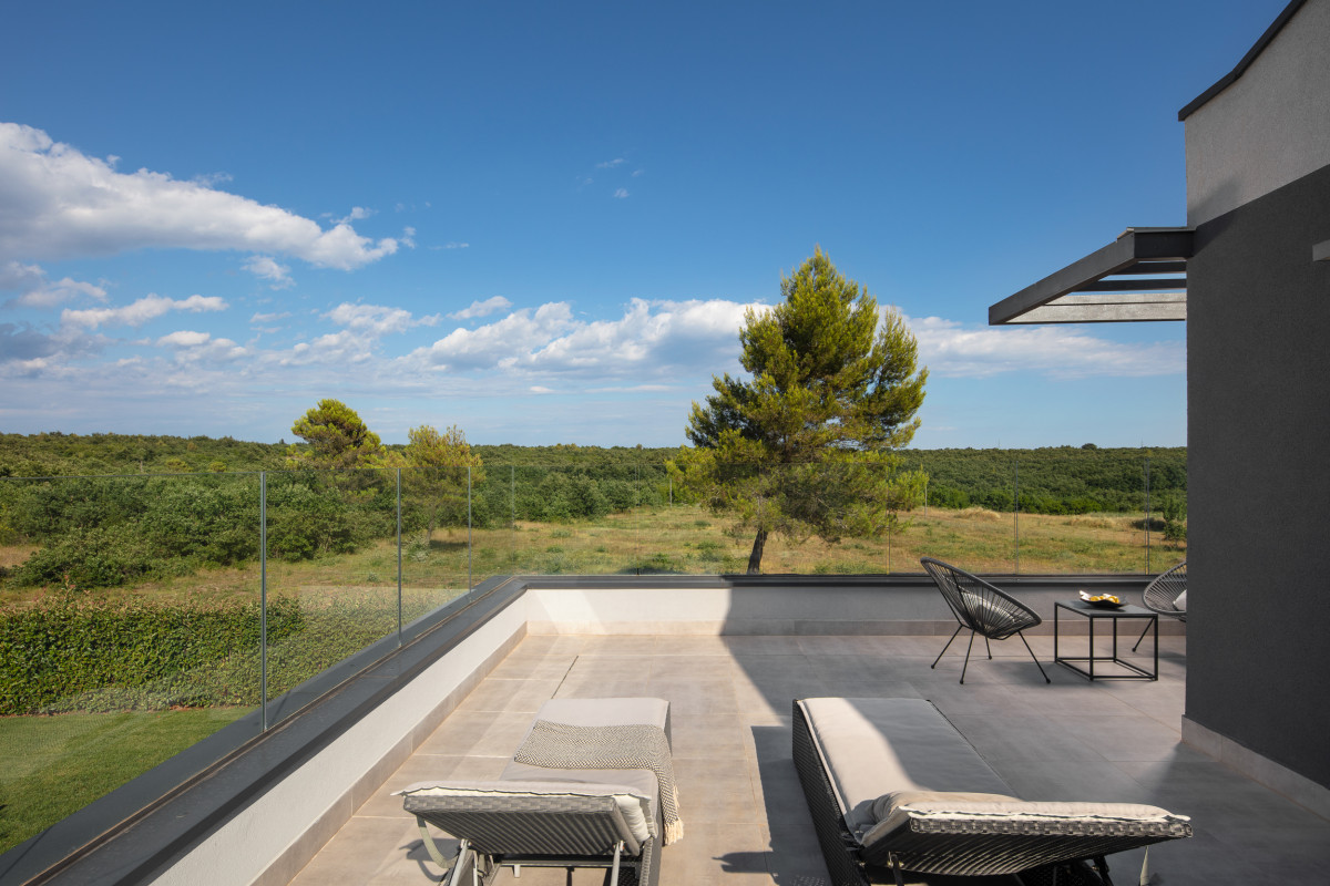 Villa Infinity