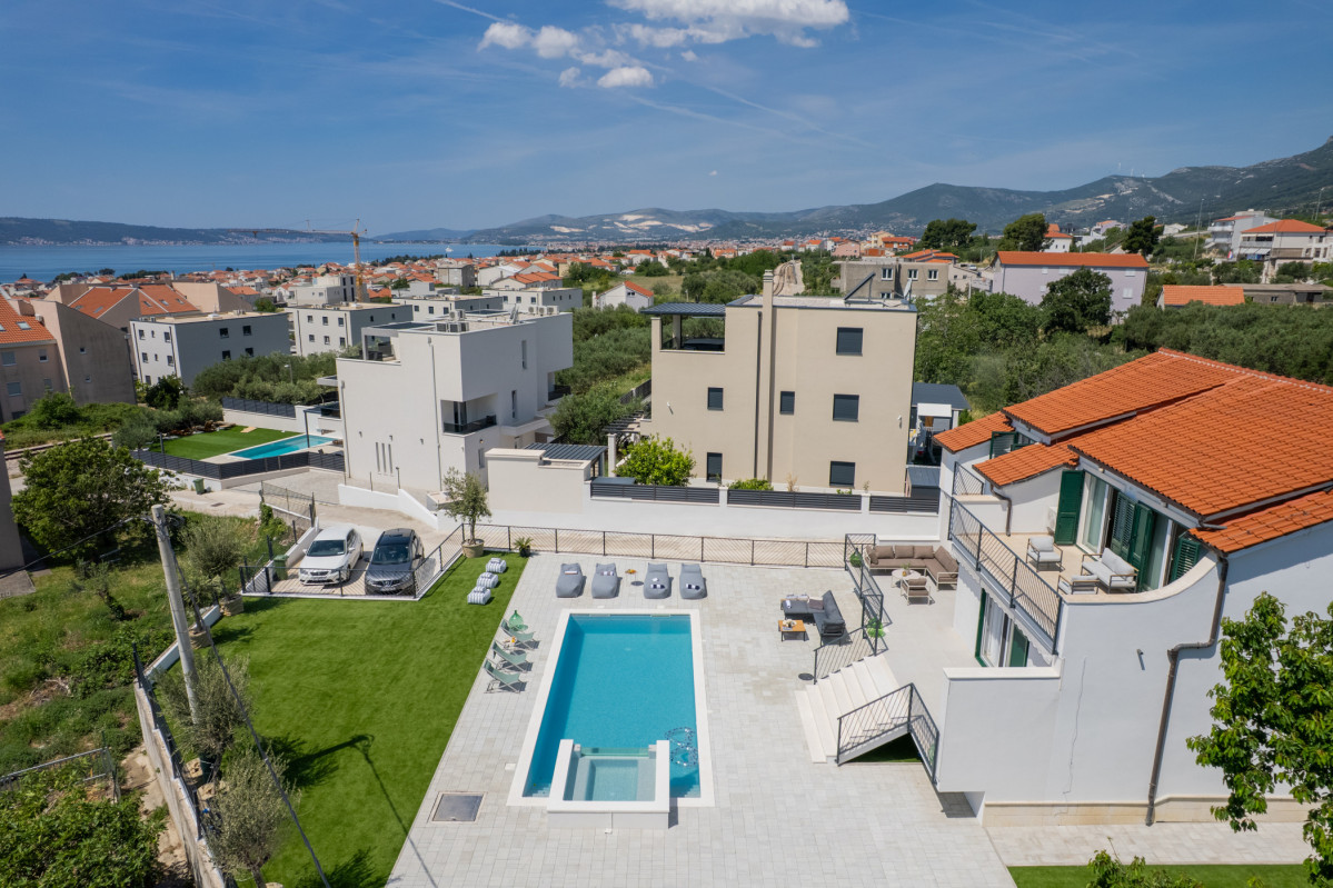 Villa Perla M
