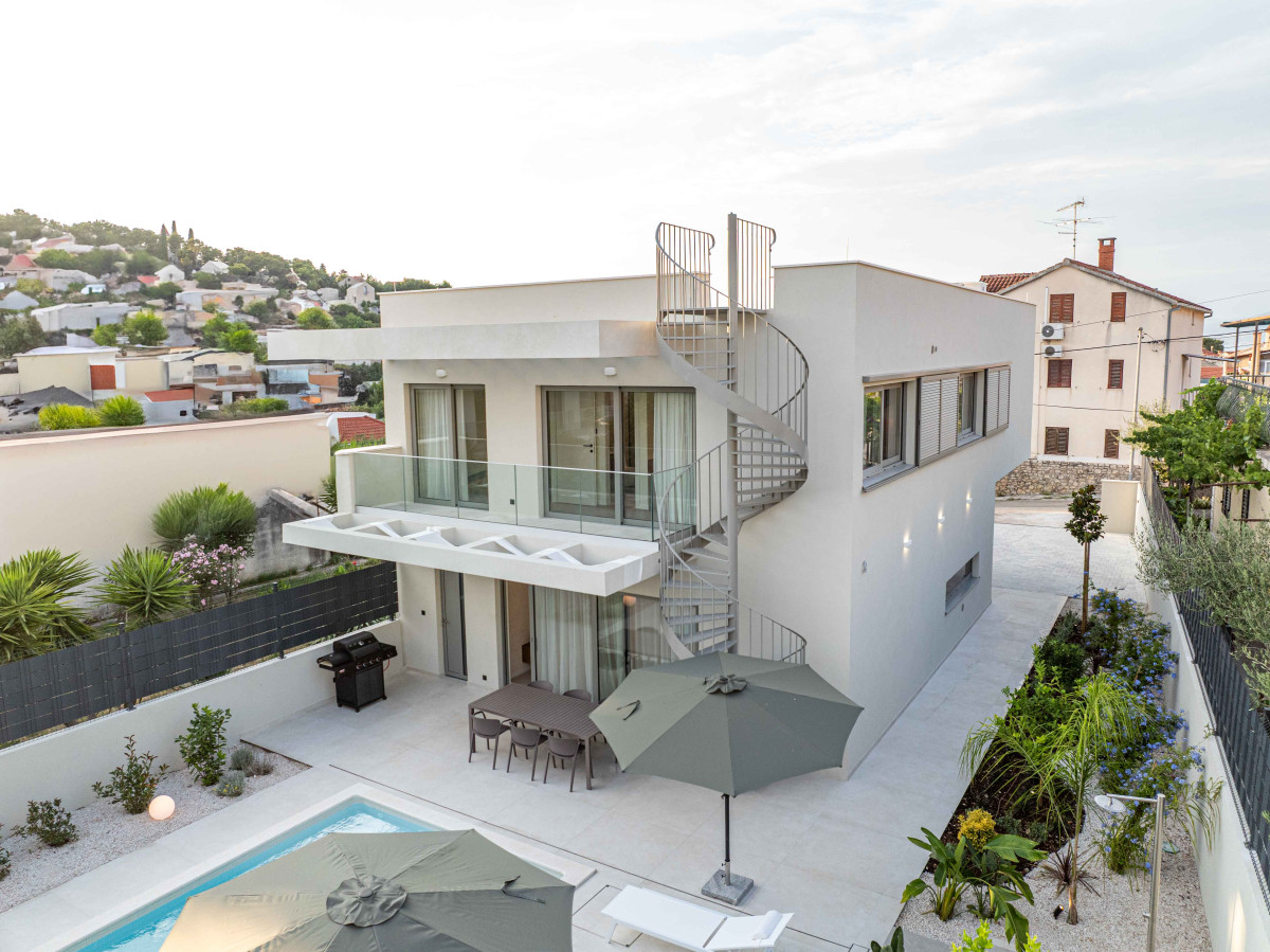 Villa Mariva Sutivan