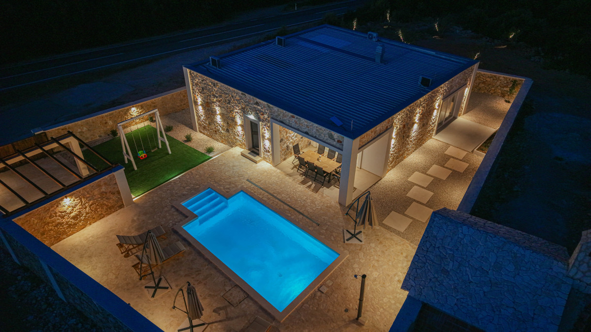 Villa Lapidea