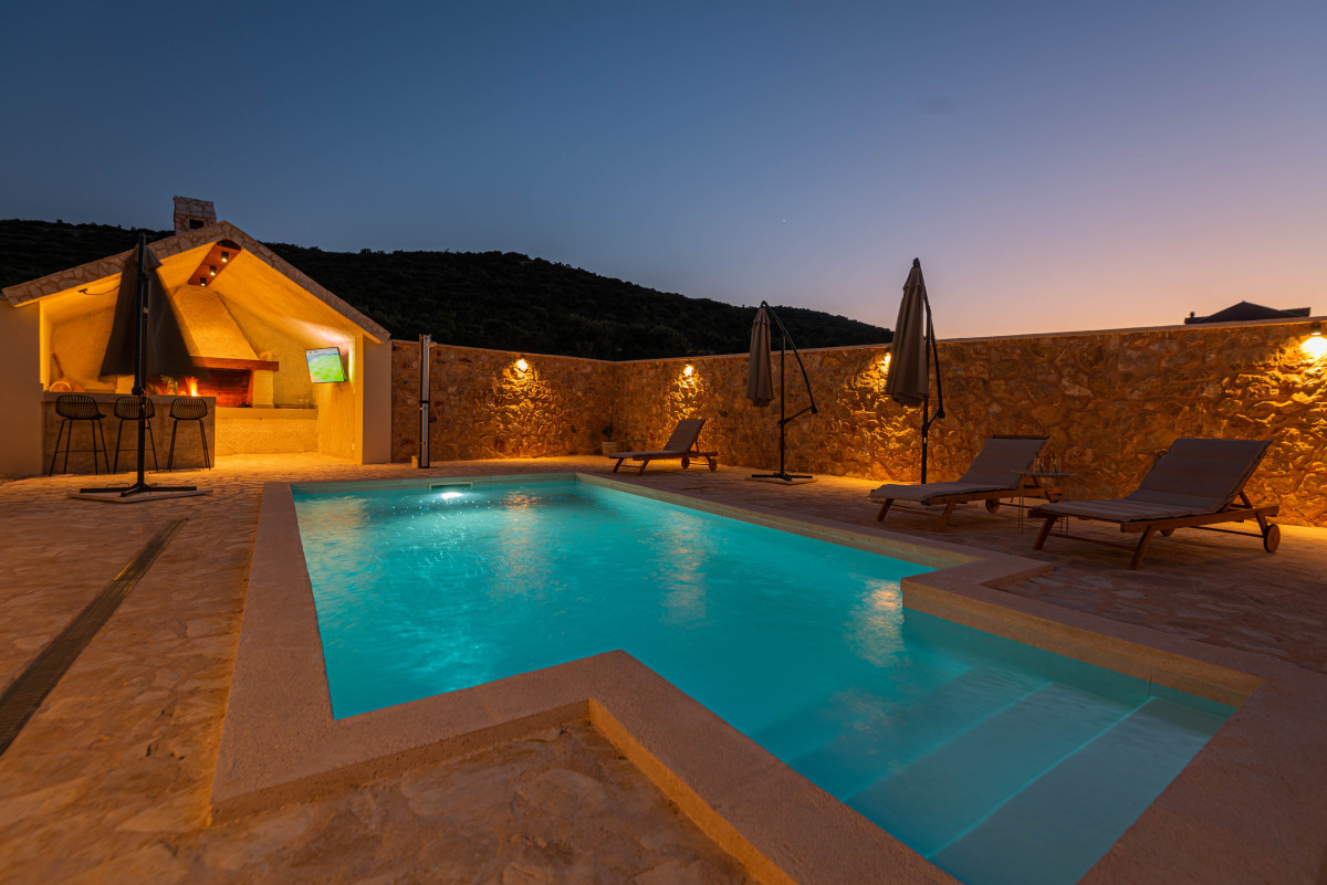Villa Lapidea