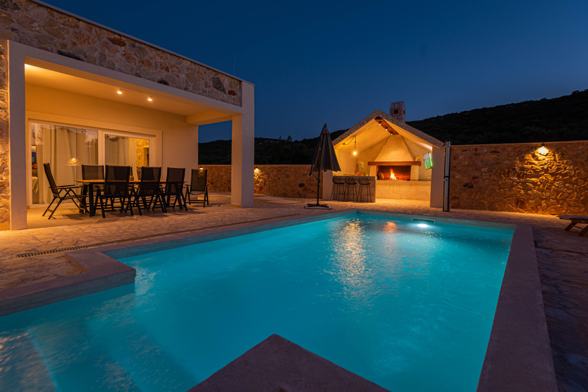Villa Lapidea