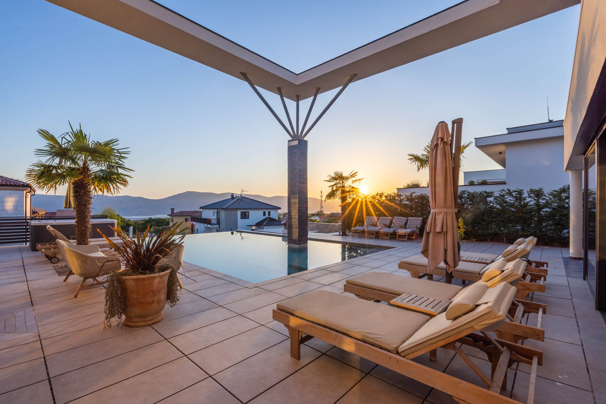 Villa Eternity
