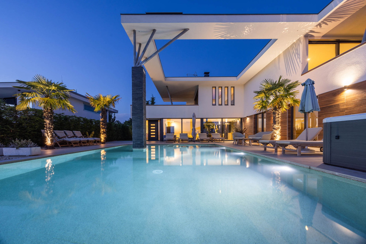 Villa Eternity