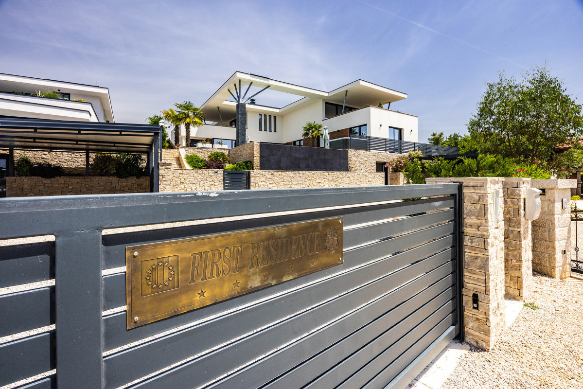 Villa Eternity
