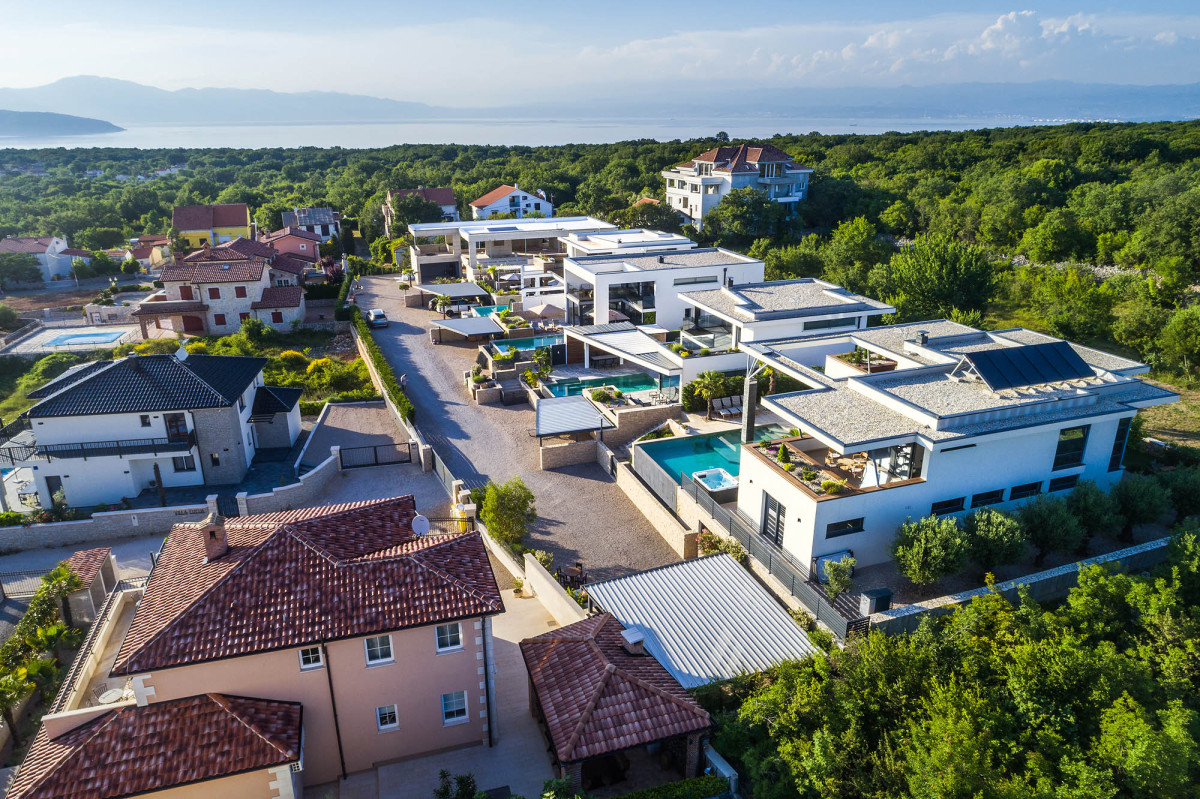 Villa Eternity