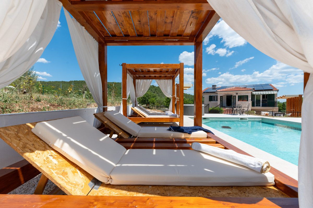 Villa Trogir Silente