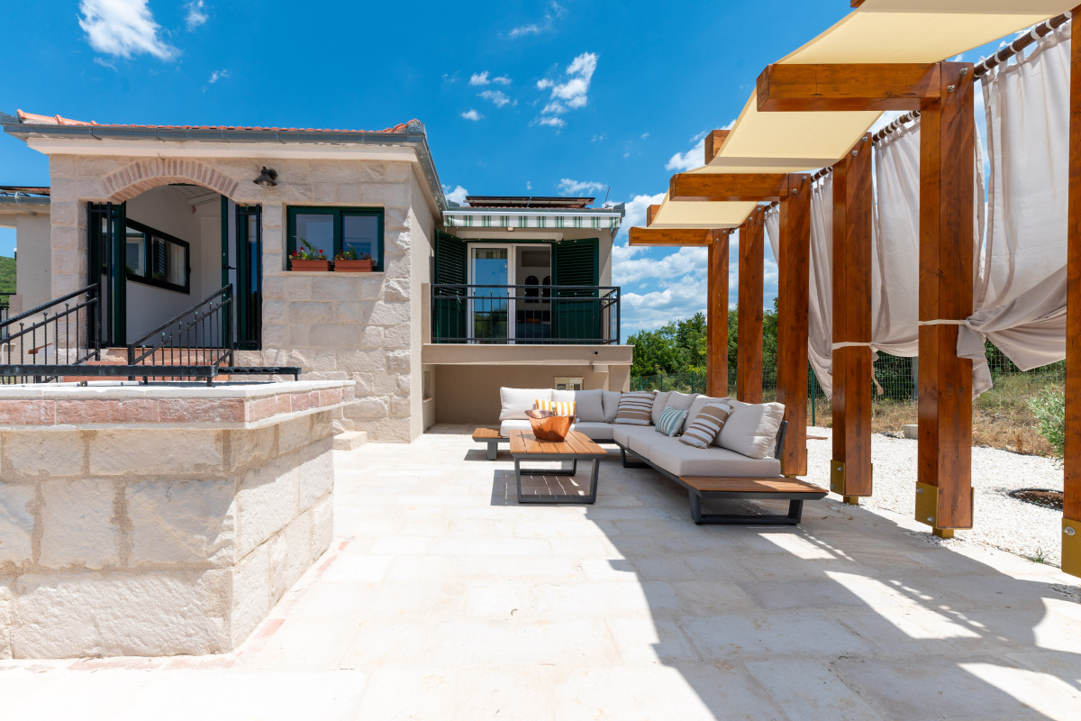 Villa Trogir Silente