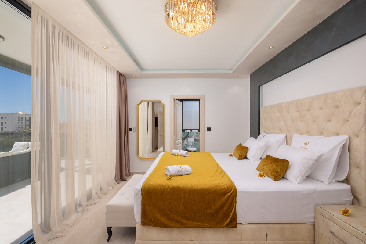 Villa Golden Lion