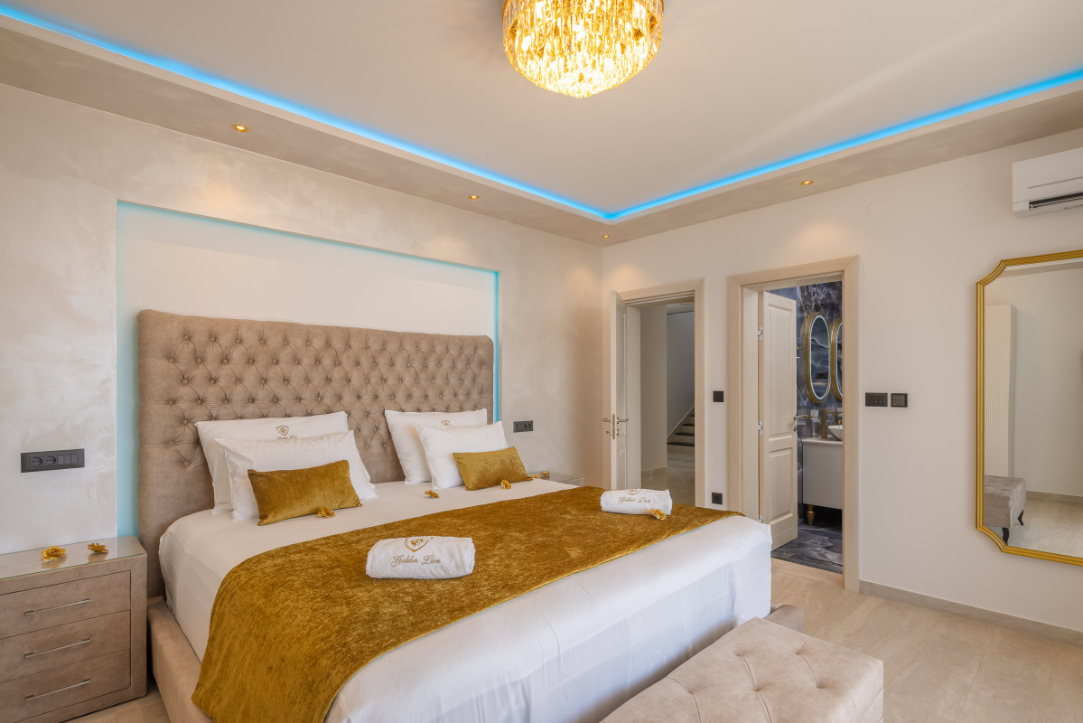 Villa Golden Lion
