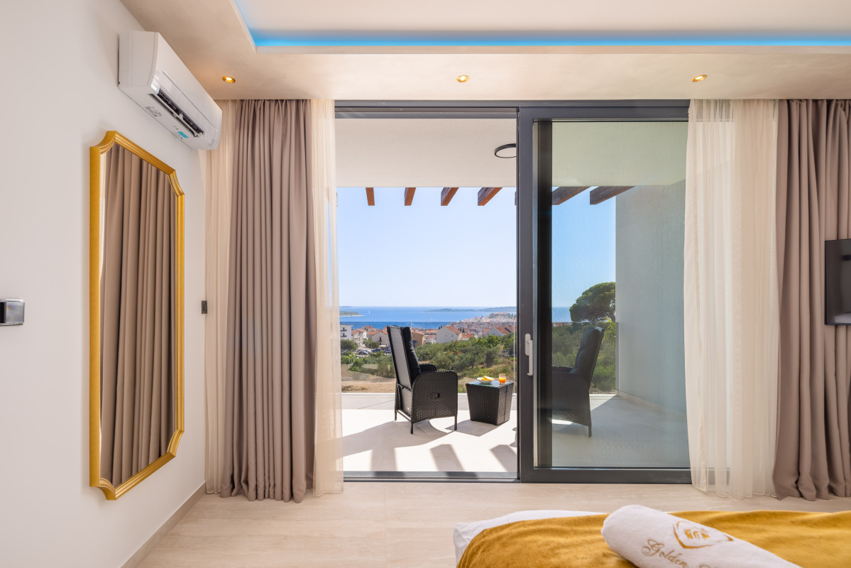 Villa Golden Lion