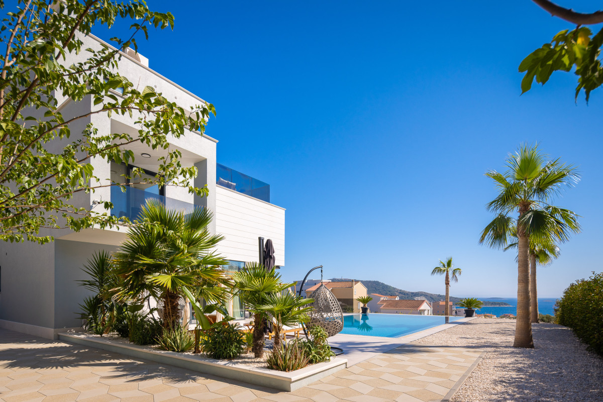 Villa Golden Lion